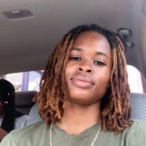 Meet your Posher, Brianna